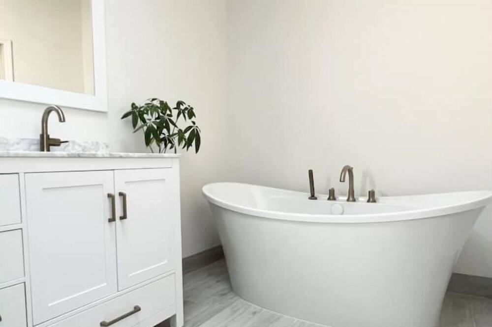 Photo of Bathroom in Northwest Reno
