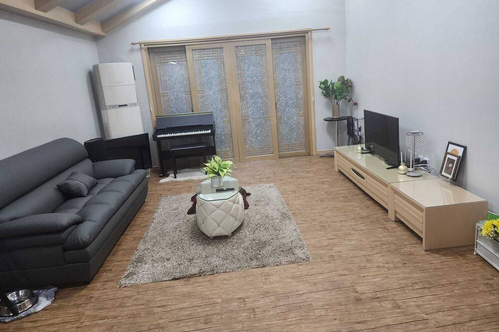 Photo of Livingroom in Pyeongtaek