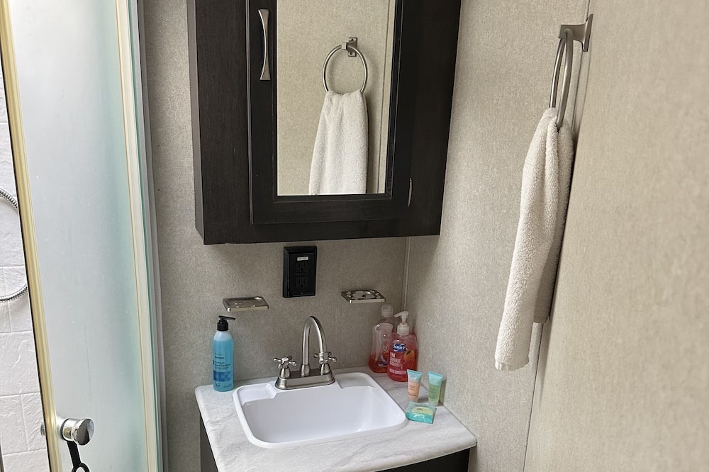 Photo of Bathroom in Pipestem