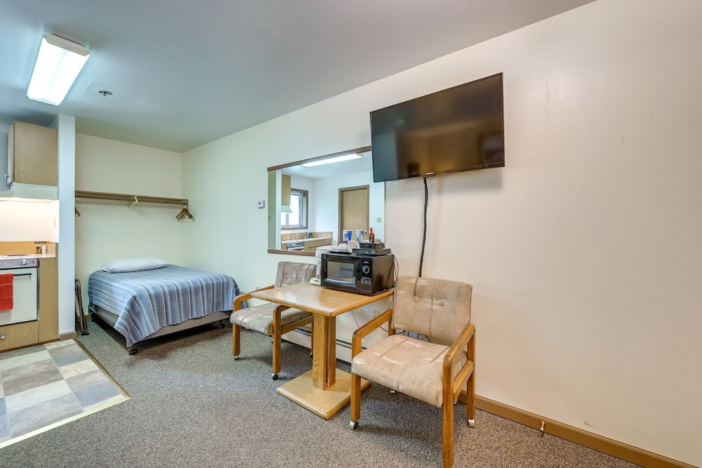 Photo of Bedroom in Cooper Landing