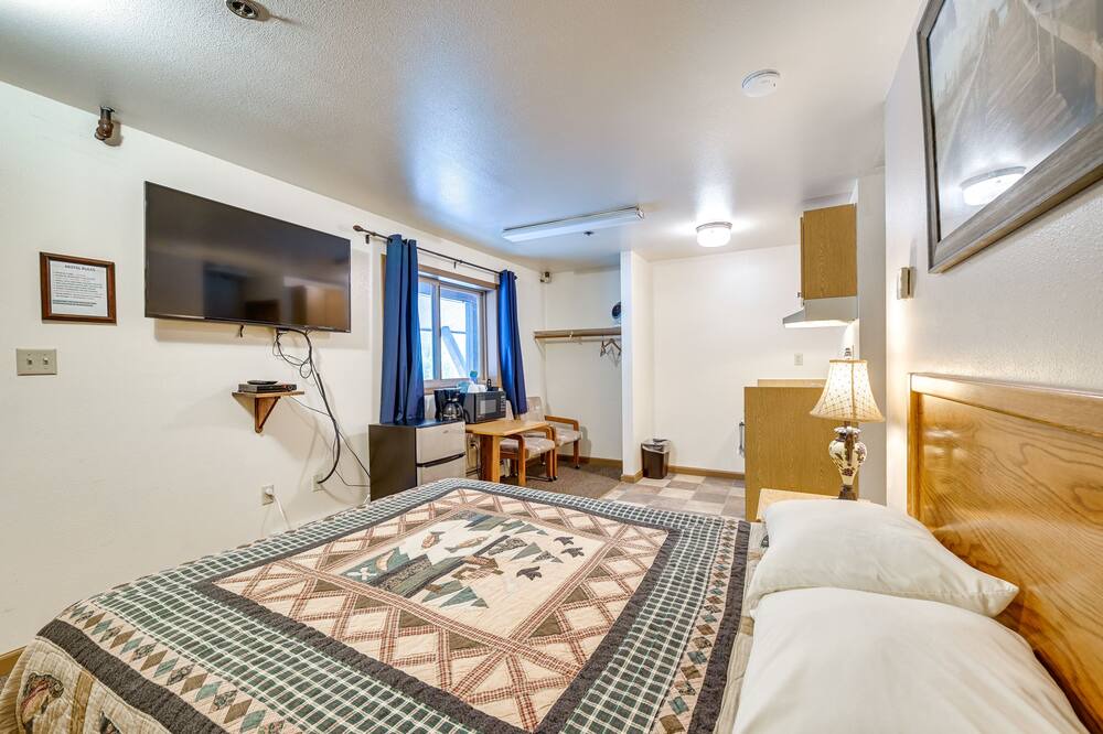 Photo of Bedroom in Cooper Landing