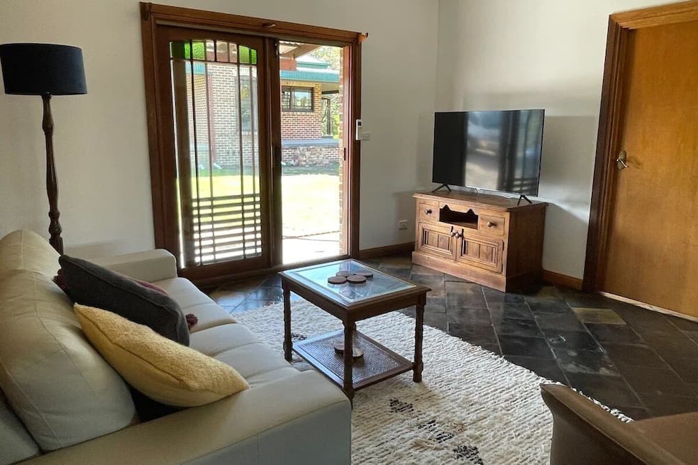 Photo of Livingroom in Yellow Rock