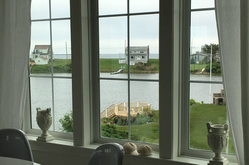 Photo of Others in Matunuck