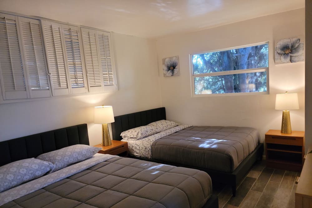 Photo of Bedroom in Norma Triangle