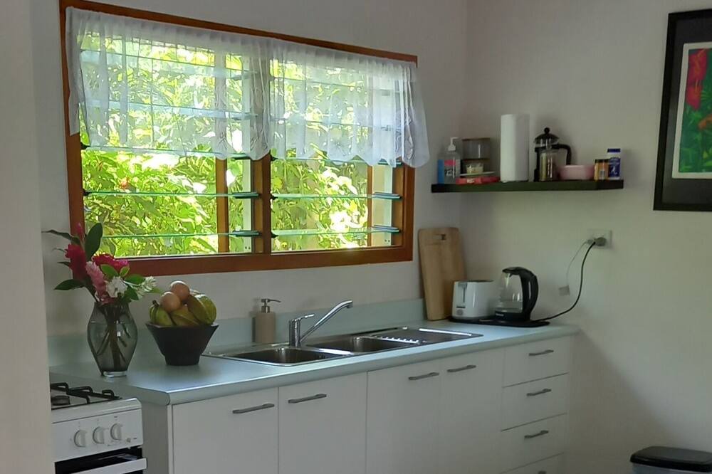 Photo of Kitchen in Arorangi