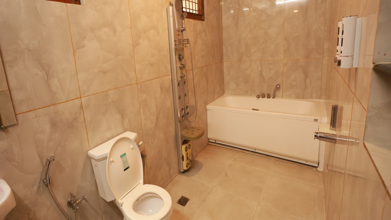 Photo of Bathroom in Tindivanam