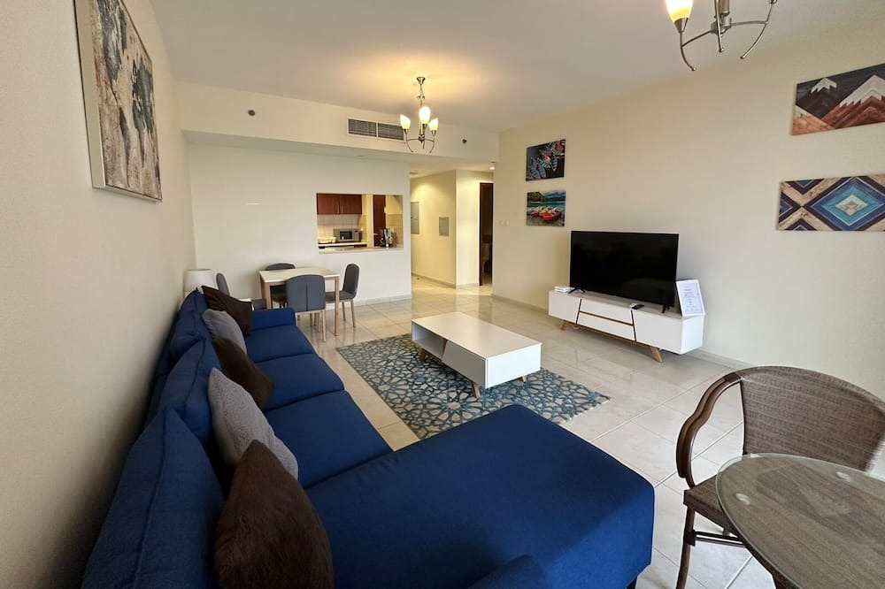 Photo of Livingroom in Mina Al Arab