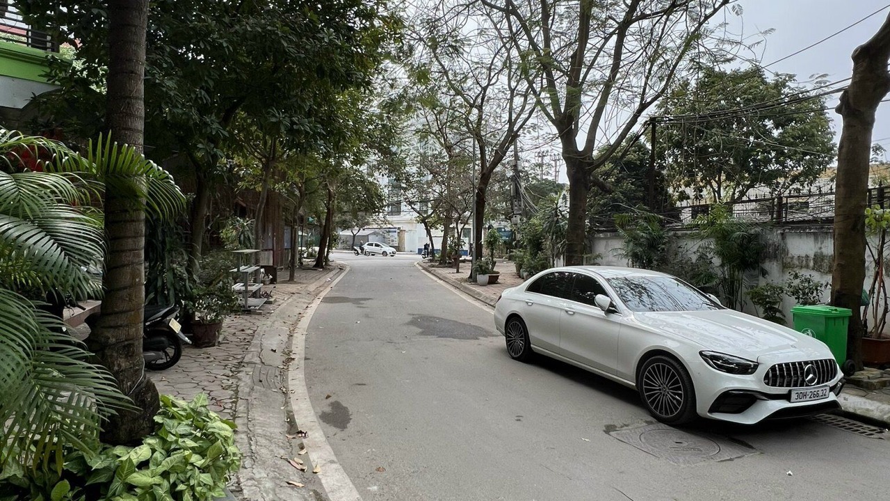 Photo of Outdoor in Nhat Tan