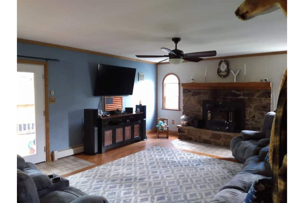 Photo of Livingroom in Farrandsville