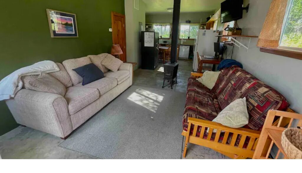 Photo of Livingroom in Lazy Mountain