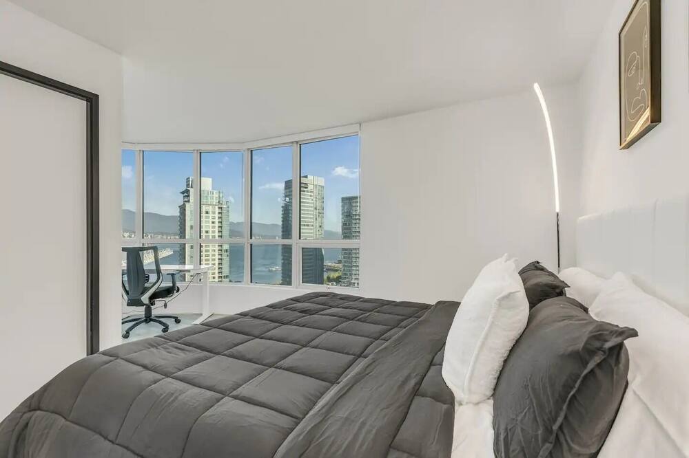 Photo of Bedroom in Coal Harbour
