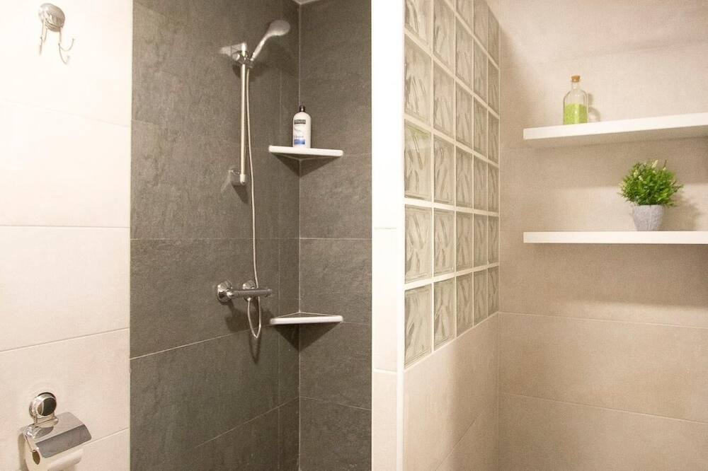 Photo of Bathroom in Rubi