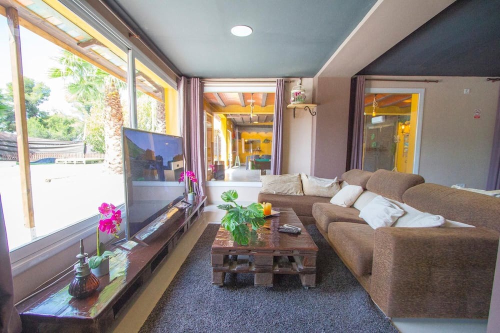 Photo of Livingroom in Rubi
