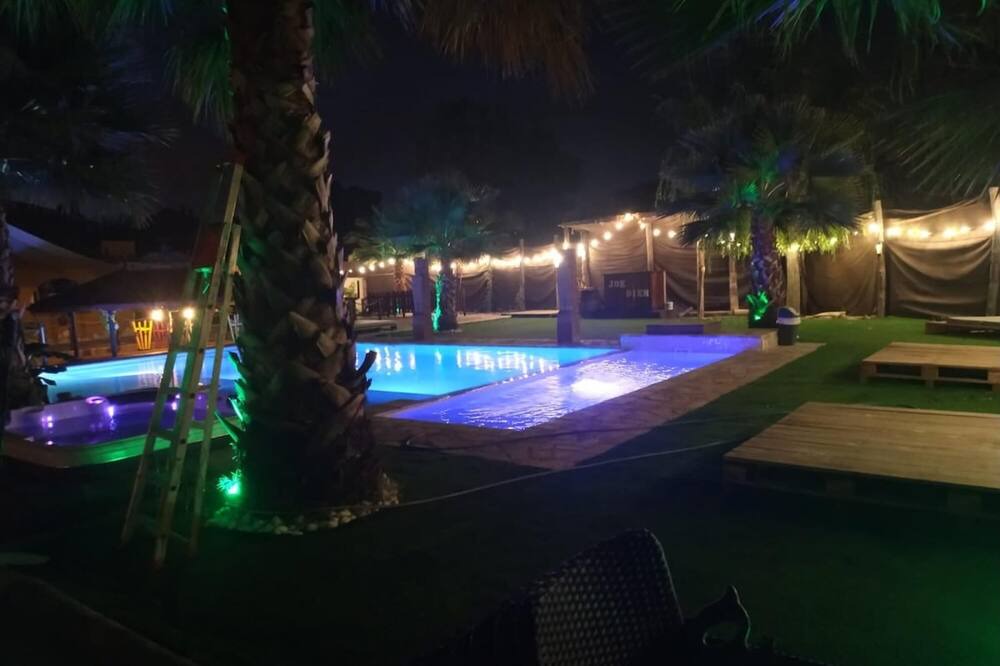 Photo of Outdoor in Rubi