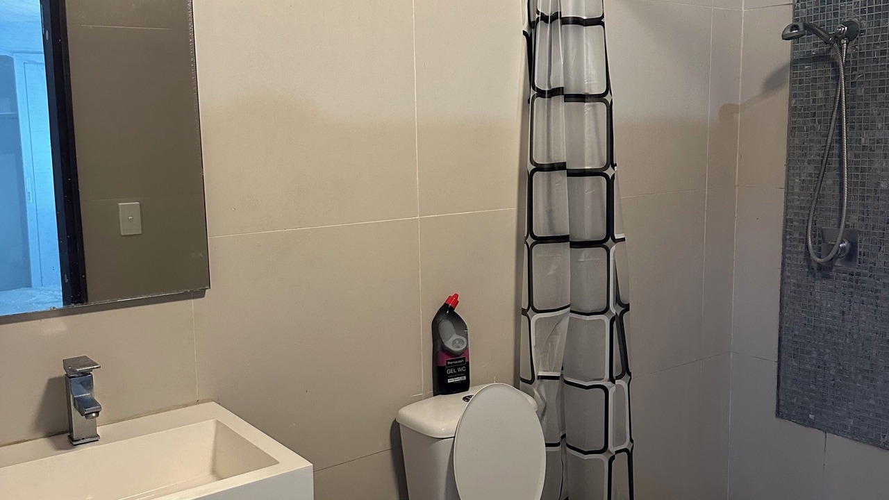 Photo of Bathroom in Mele