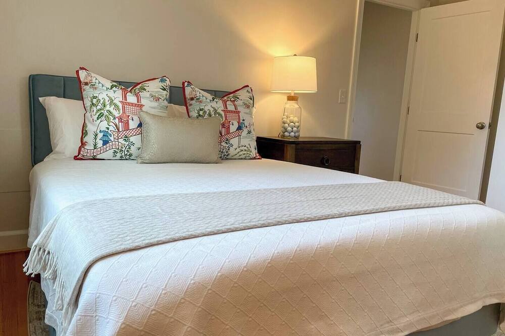 Photo of Bedroom in Callands-Gretna