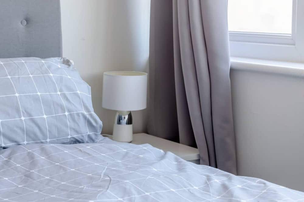 Photo of Bedroom in Homerton
