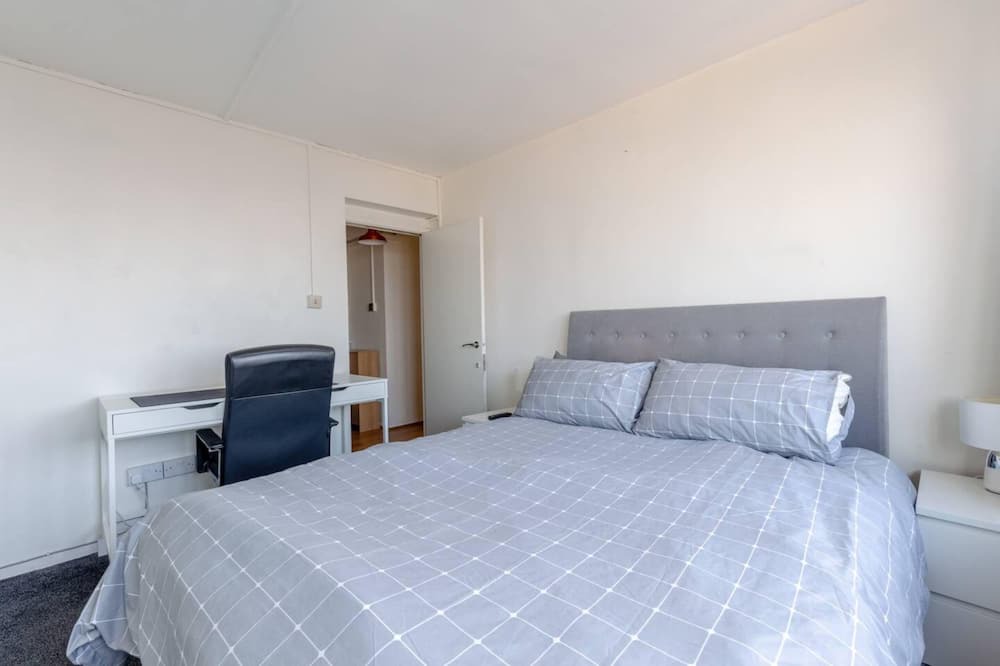Photo of Bedroom in Homerton