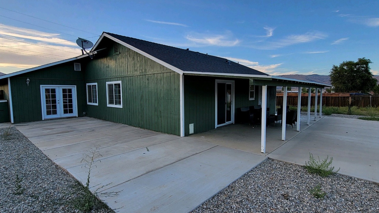 Photo of Outdoor in Golden Hills