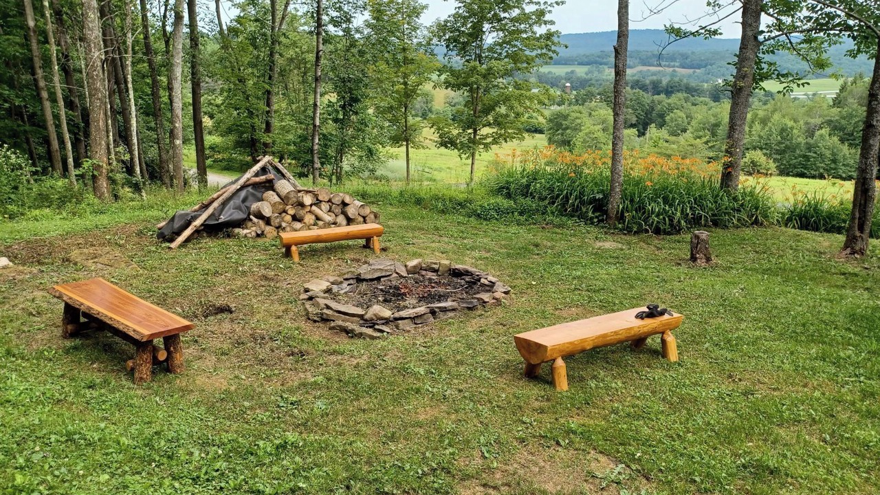 Photo of Outdoor in Arnot