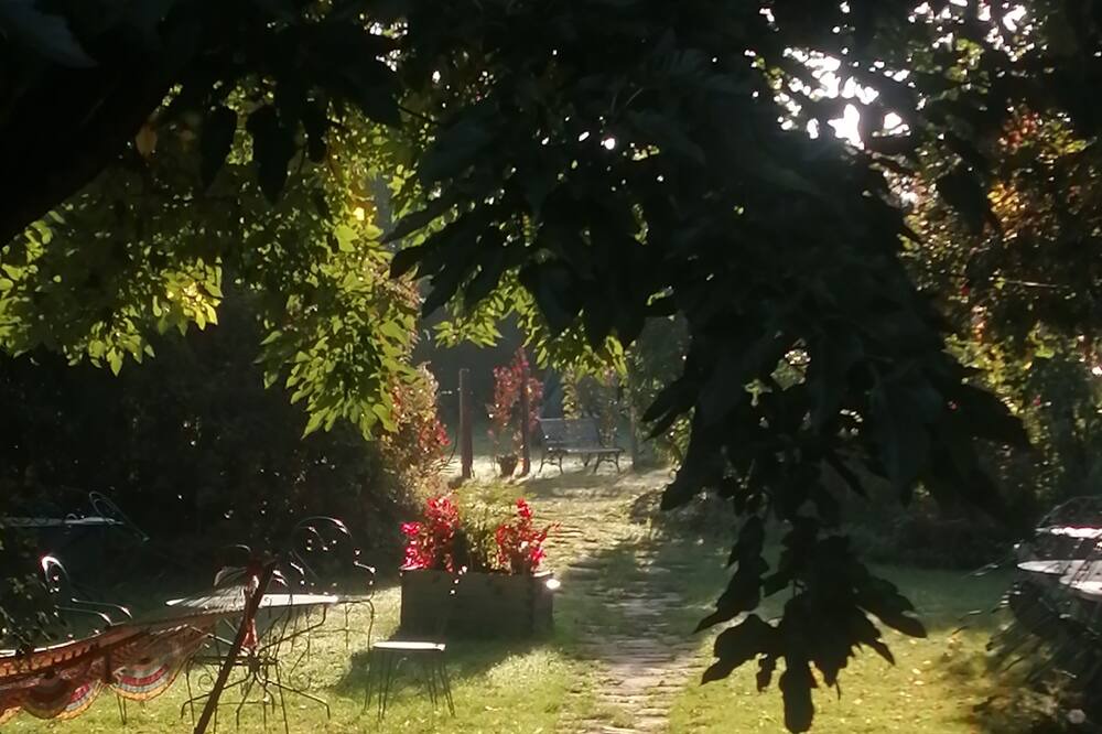 Photo of Outdoor in Montvendre
