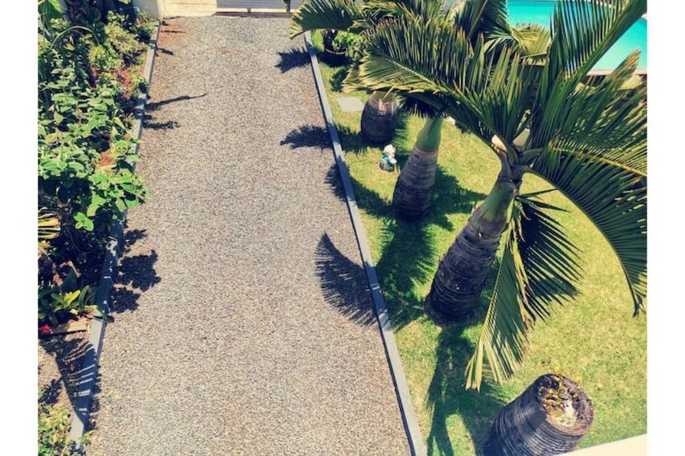 Photo of Outdoor in Candos
