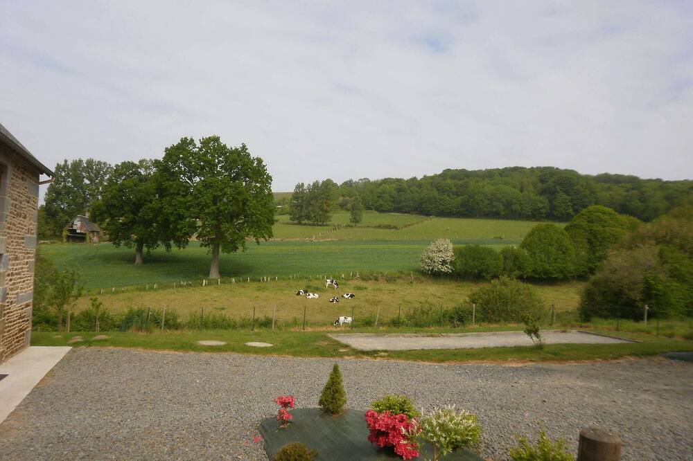 Photo of Others in Isigny-le-Buat