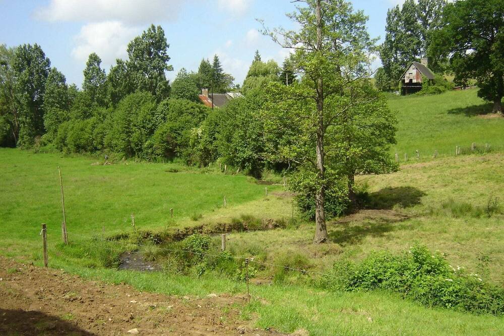 Photo of Others in Isigny-le-Buat