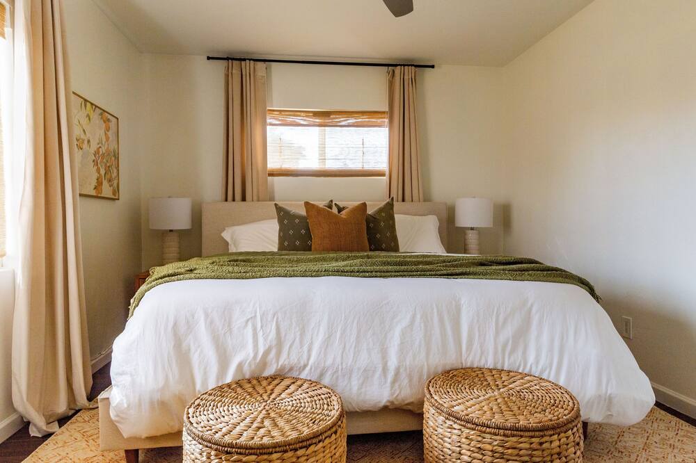 Photo of Bedroom in Camelback East