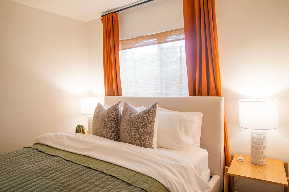 Photo of Bedroom in Camelback East
