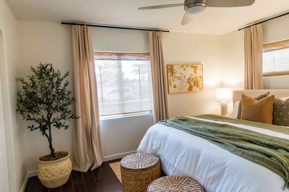 Photo of Bedroom in Camelback East