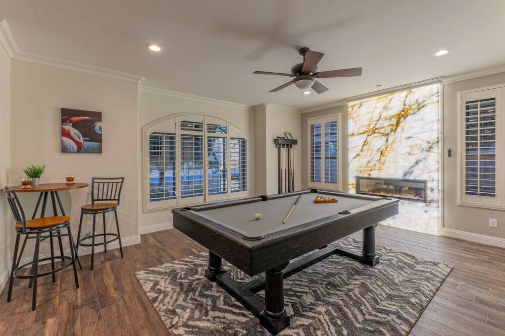 Photo of Livingroom in Ocotillo