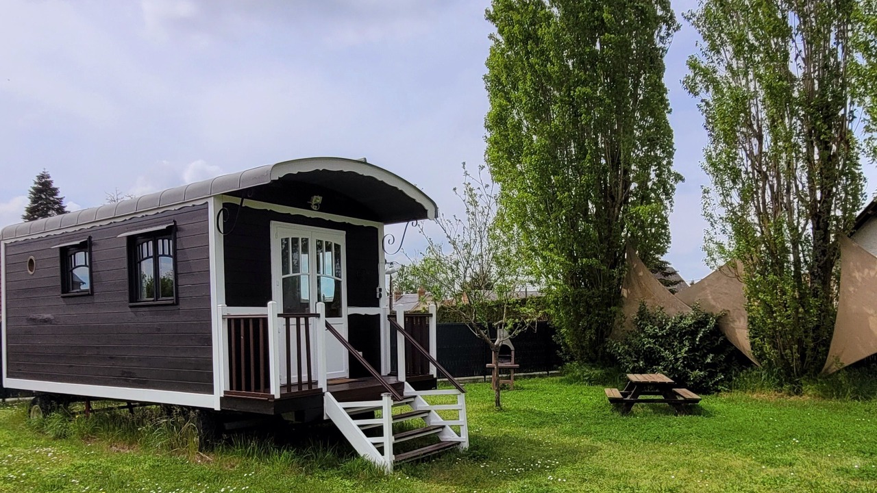Photo of Outdoor in Sambin