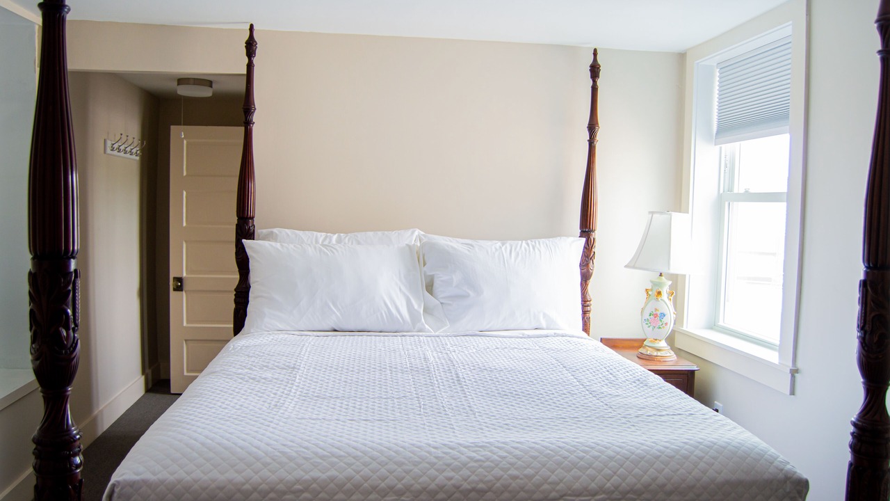 Photo of Bedroom in Charlestown