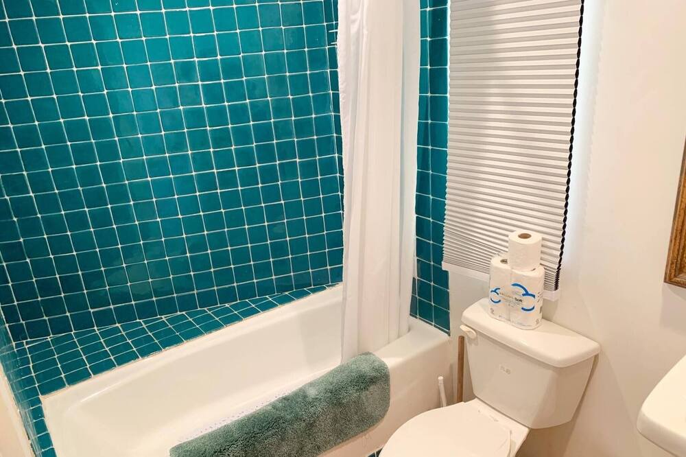 Photo of Bathroom in Great Harbour Cay