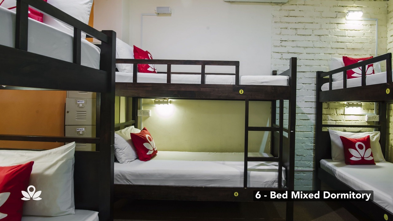 Photo of Bedroom in Chinatown
