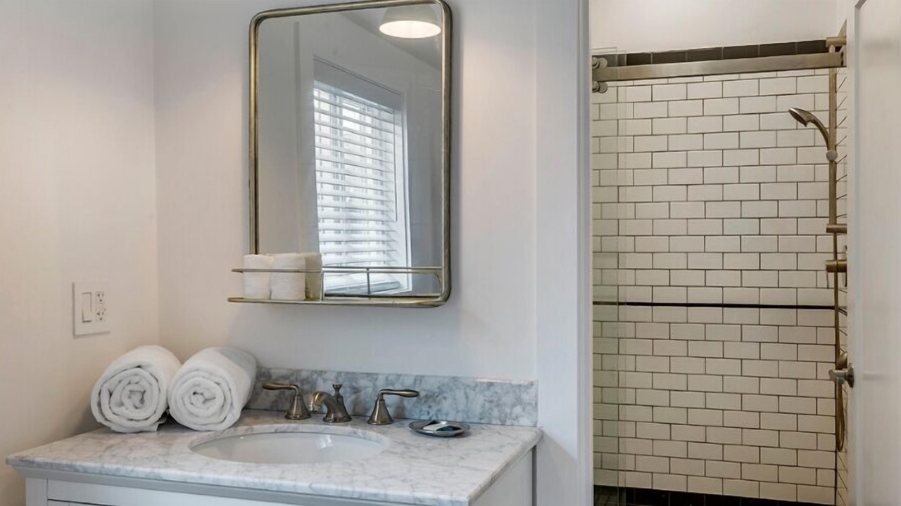 Photo of Bathroom in Narragansett Pier