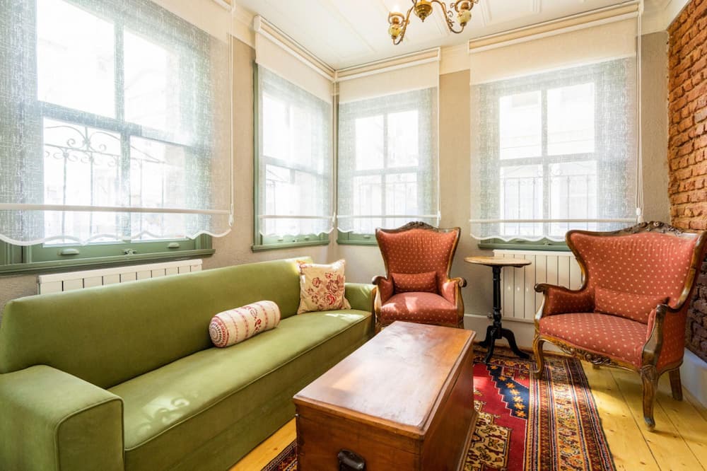 Photo of Livingroom in Balat