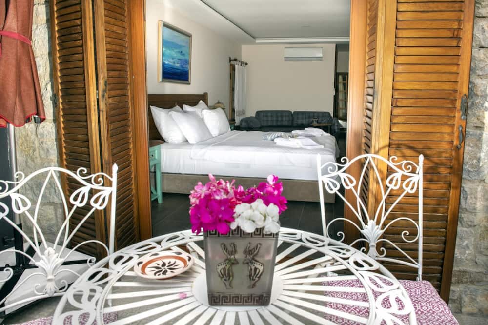 Photo of Bedroom in Selimiye