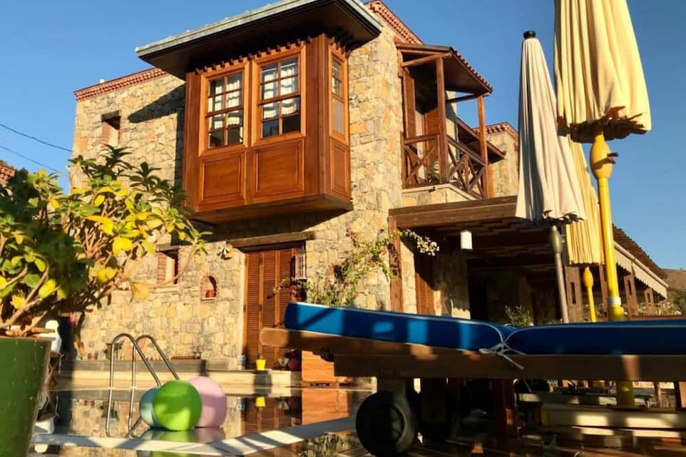 Photo of Outdoor in Selimiye