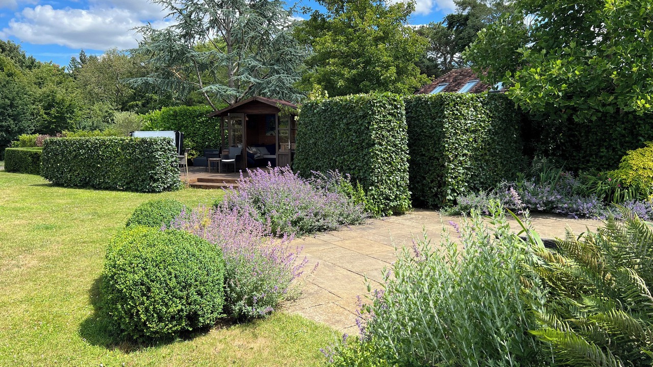 Photo of Outdoor in Godalming