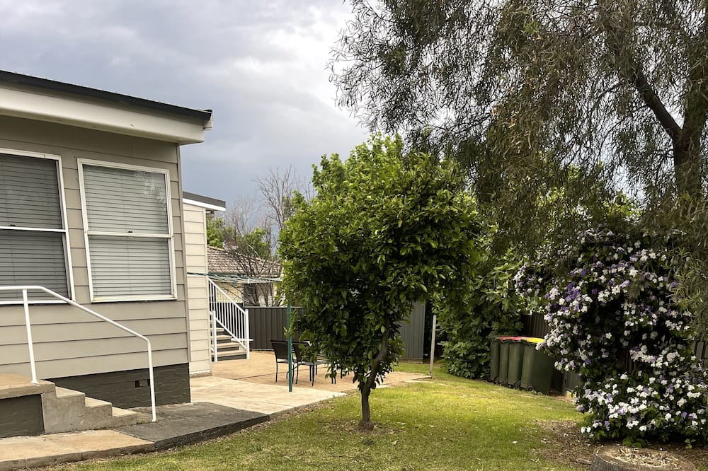 Photo of Others in East Tamworth