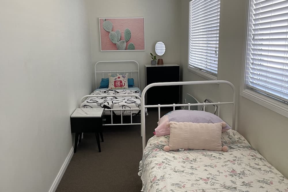Photo of Bedroom in East Tamworth