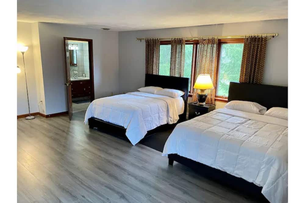 Photo of Bedroom in Taylor