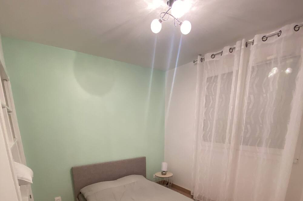 Photo of Bedroom in Limoges