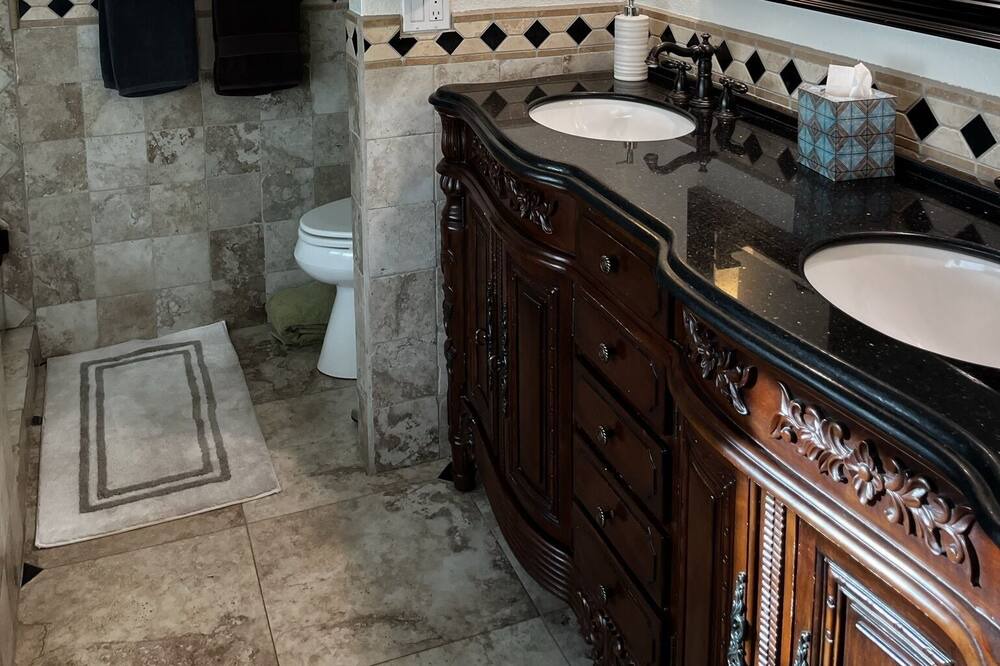 Photo of Bathroom in Buenavante