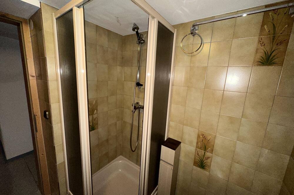 Photo of Bathroom in Flirsch