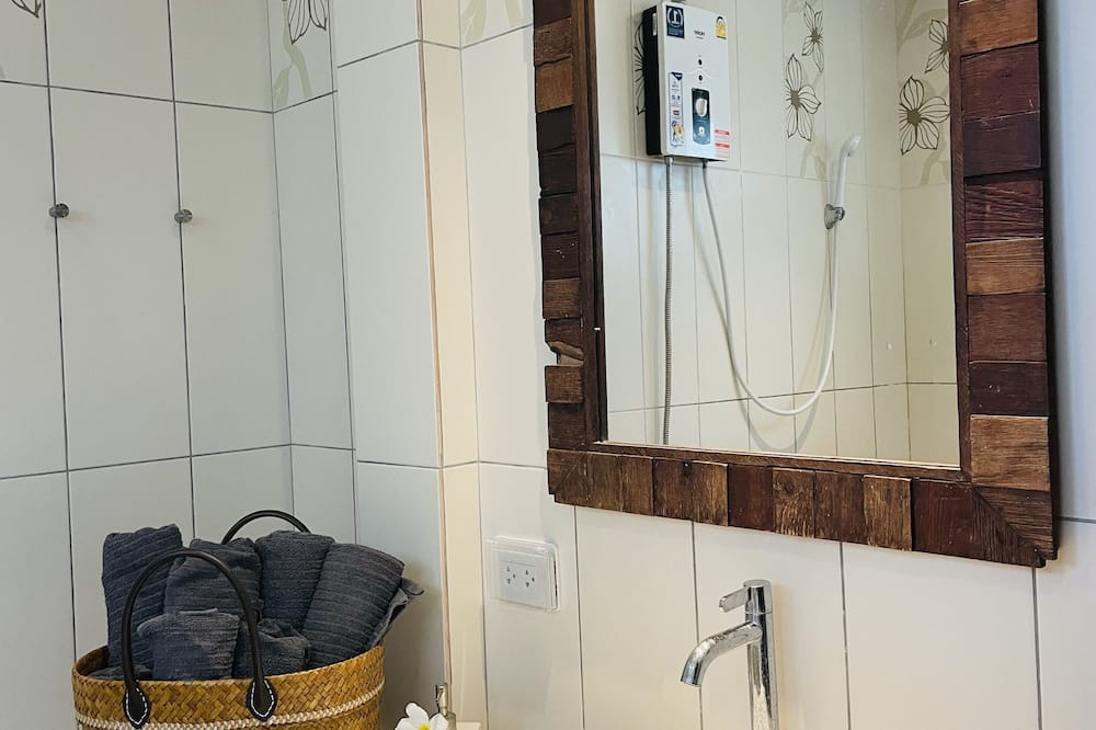 Photo of Bathroom in Ko Mak