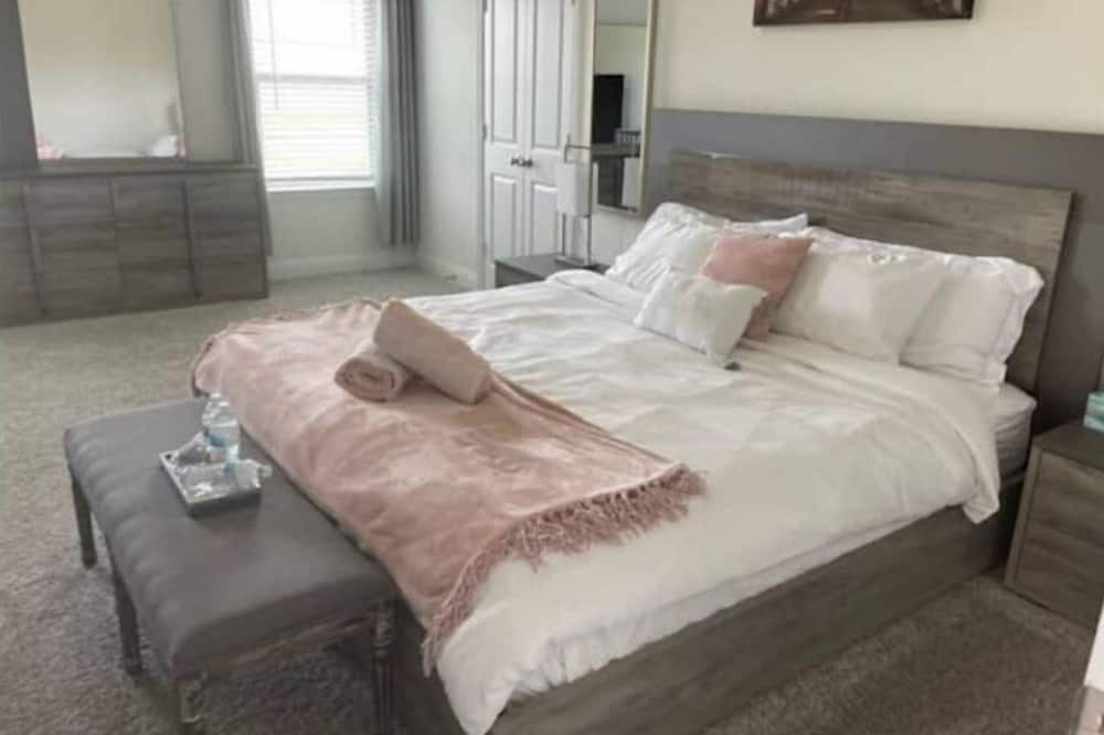 Photo of Bedroom in Wylie