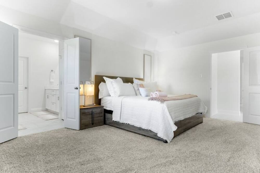 Photo of Bedroom in Wylie